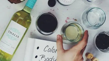 Back to basics : l’apparence du vin, première étape de dégustation
